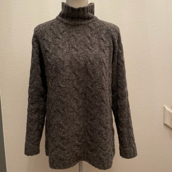 Soft, Oversized Mock Turtleneck Talbots Wool Blend Cableknit Sweater - Picture 2 of 7